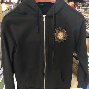Social Scene “Embrace the Mystery” Black and Gold Hoodie Size M